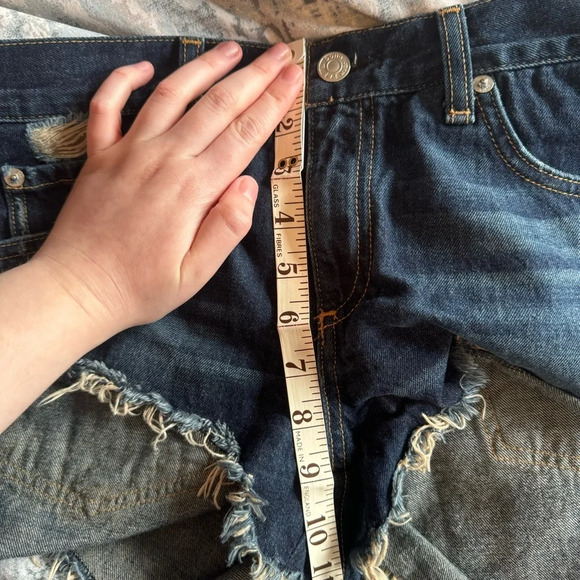 Rag & Bone Cut Off Jean Shorts Size 28 Doris Distressed Fray Hem Denim Jorts - Picture 15 of 16